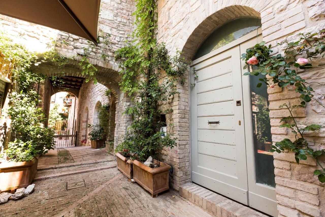 Residenza La Corte Assisi Exterior foto